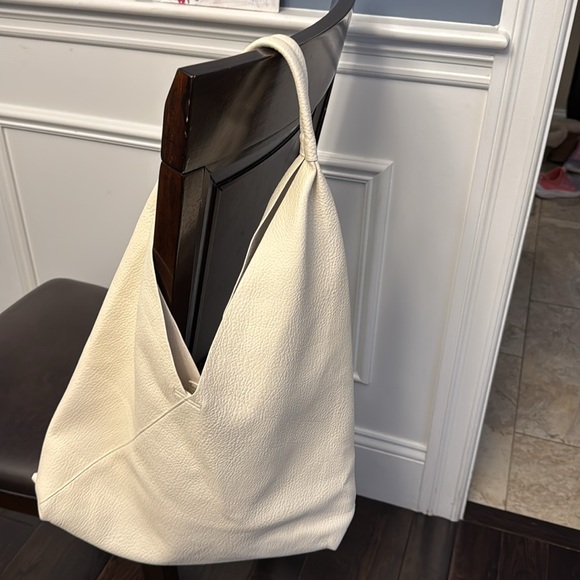 Beautiful Cream Shiraleah Arden shoulder bag - Picture 5 of 6